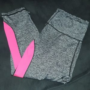 NWOT Chances R Womens Plus Size Capri Leggings 2XL